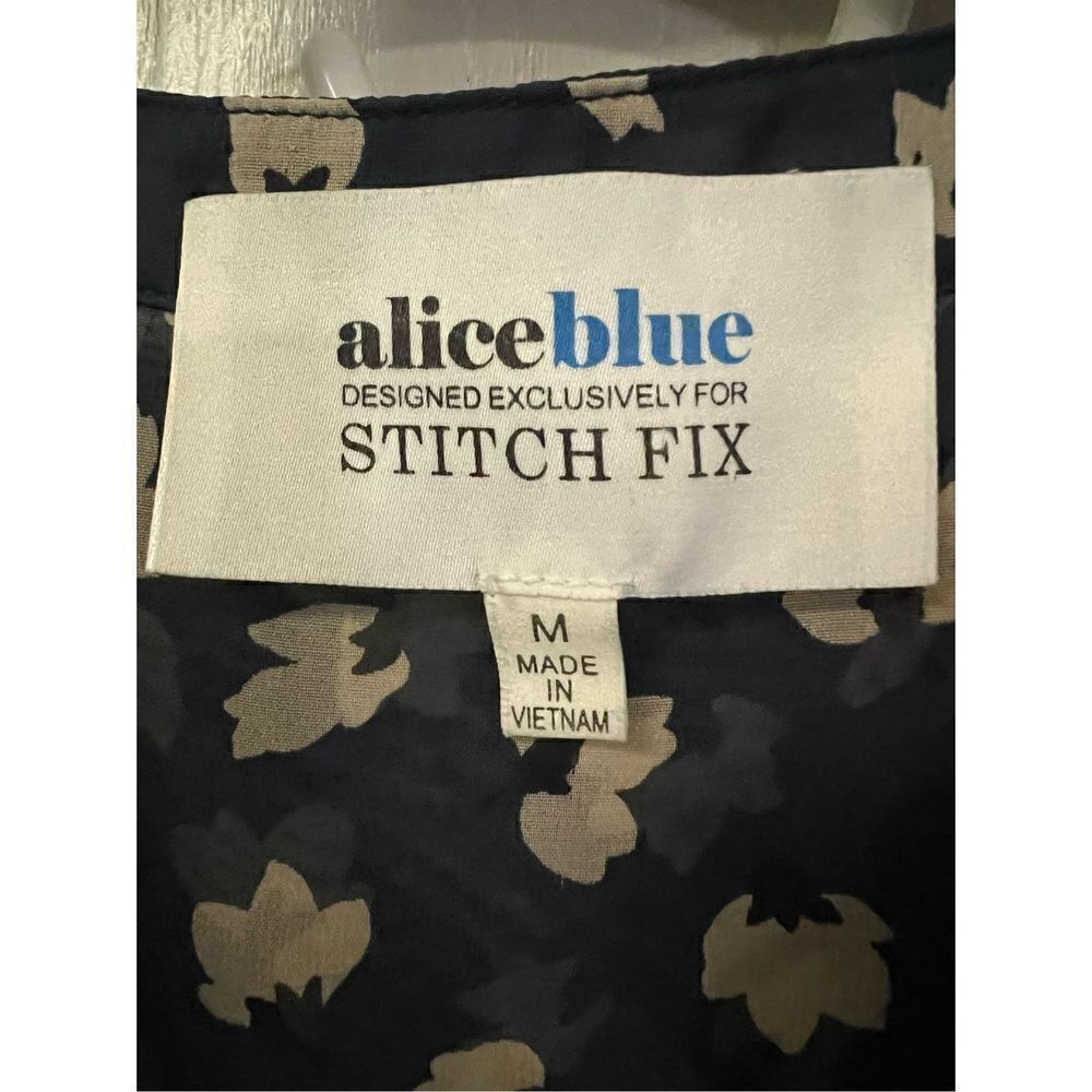 Alice Blue Designed for Stitch Fix - Picture 3 of 4